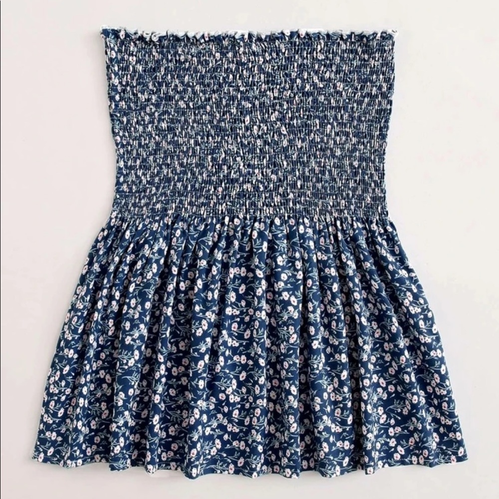 SHEIN strapless top